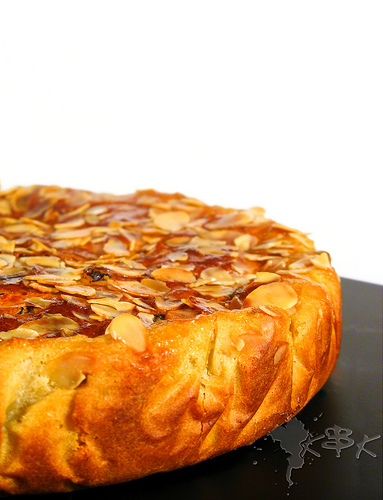 Torta ripiena alle mele.jpg