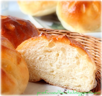 brioche yogurt interno ridotta.jpg