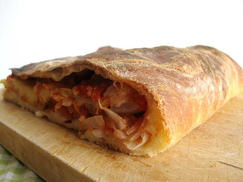 schiacciata catanese.jpg