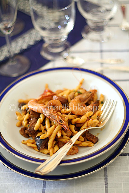 fusilli-gamberi-e-zucchine6[1].jpg
