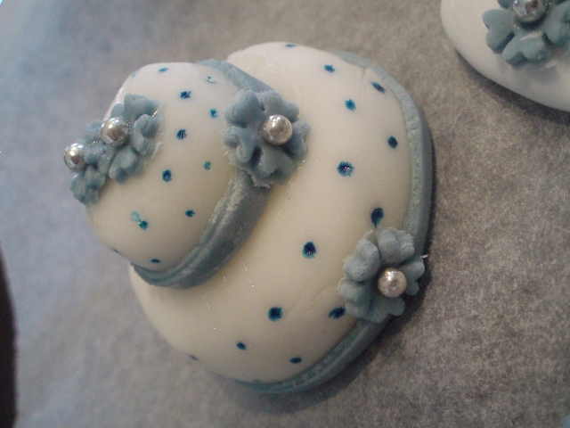 mini wedding cake4.JPG