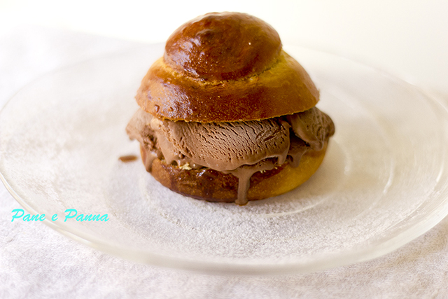 Brioche col tuppo per gennarino.jpg