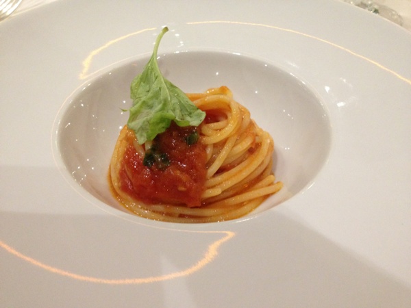 Spaghetto al pomodoro G. Esposito.JPG