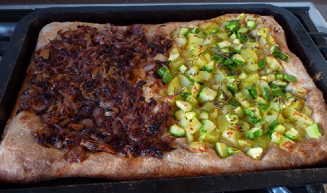 Pizza Teglia 2 gusti g.jpg